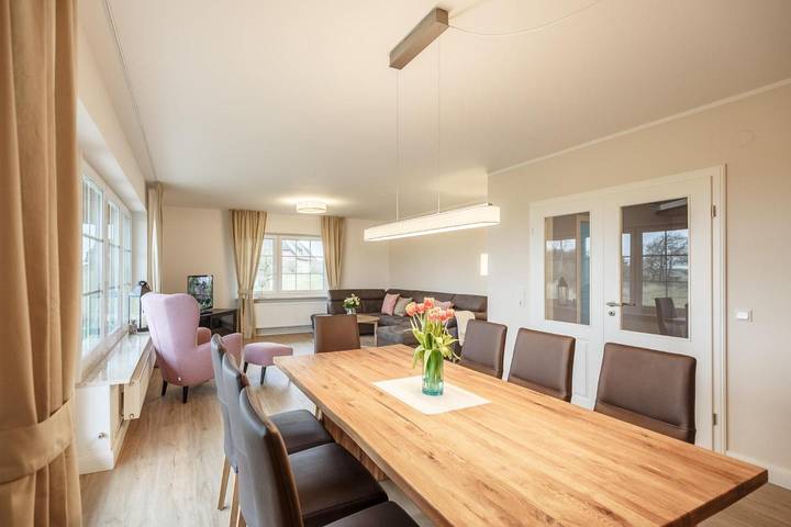 Ferienhaus für 8 Personen, mit Terrasse und Garten sowie Sauna und Ausblick in Hattstedtermarsch - 2