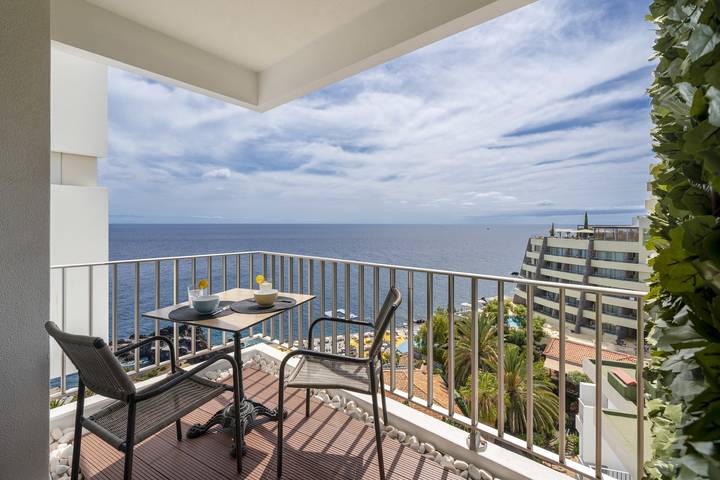 Apartamento de férias para 3 pessoas, com varanda no Funchal