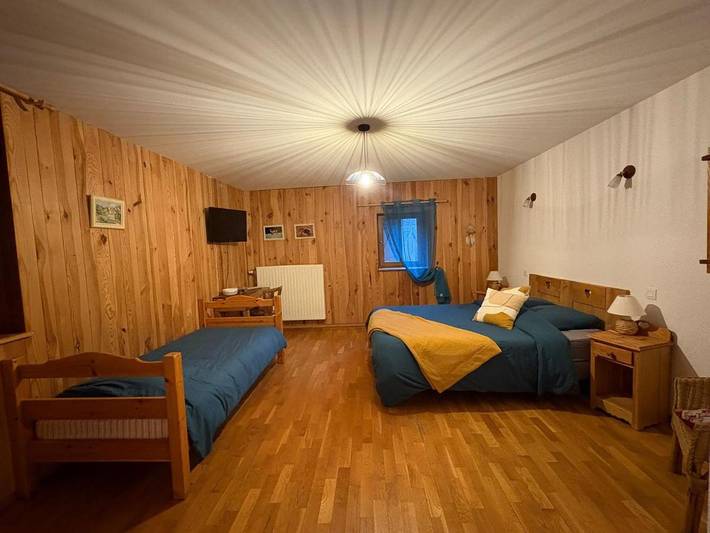 Chambre d’hôte pour 3 personnes, avec jardin ainsi que jacuzzi et sauna, adapté aux familles dans les Vosges - 3