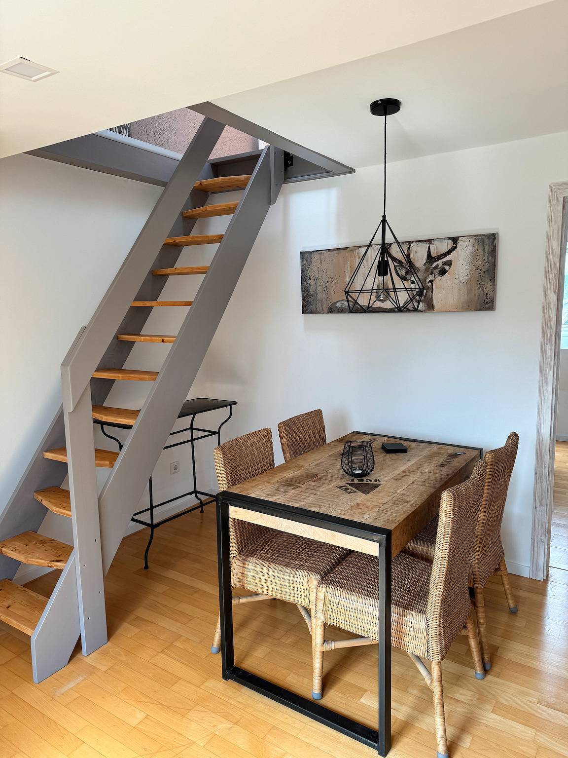 Geheel appartement, Appartement 'Saarner Loft' met privéterras, privétuin en Wi-Fi in Linksruhr, Mülheim an der Ruhr