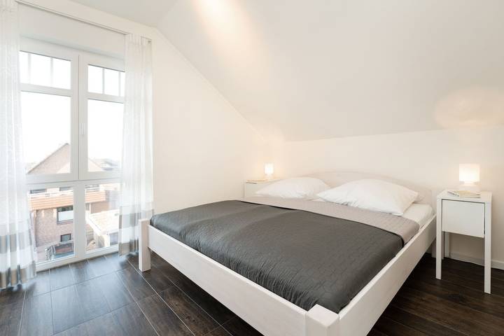 Ferienwohnung für 2 Personen, mit Balkon und Seeblick, kinderfreundlich in Neue Tiefe - 4