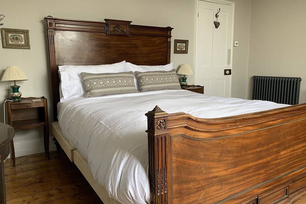 Spectacular sea view house in secret Old Town location & private terraced garden in Hastings, Ost Sussex