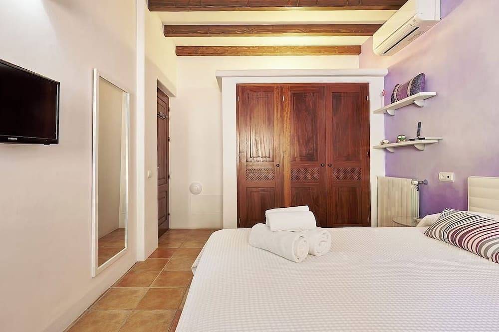 Luxury Ibiza Villa with Stunning Views, 1311 in Sant Carles de Peralta, Santa Eulària des Riu