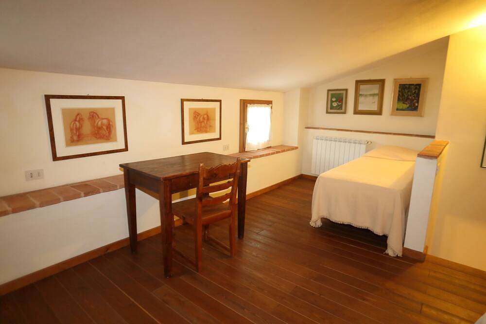 Wohnung 2 Schlafzimmer - 1 Badezimmer - 5 Personen - Wifi - Pool in Serravalle Pistoiese, Pistoia Provinz