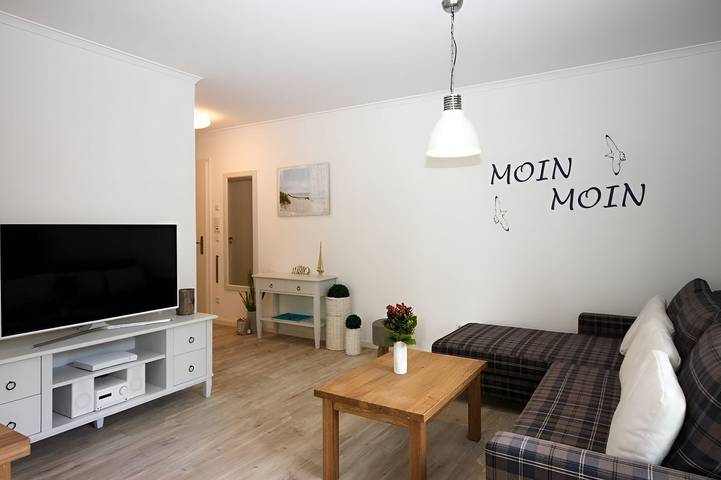 Entire apartment, Modern apartment with terrace, garden view and Wi-Fi near the beach in Nienhagen in Nienhagen, Rostock and Surroundings