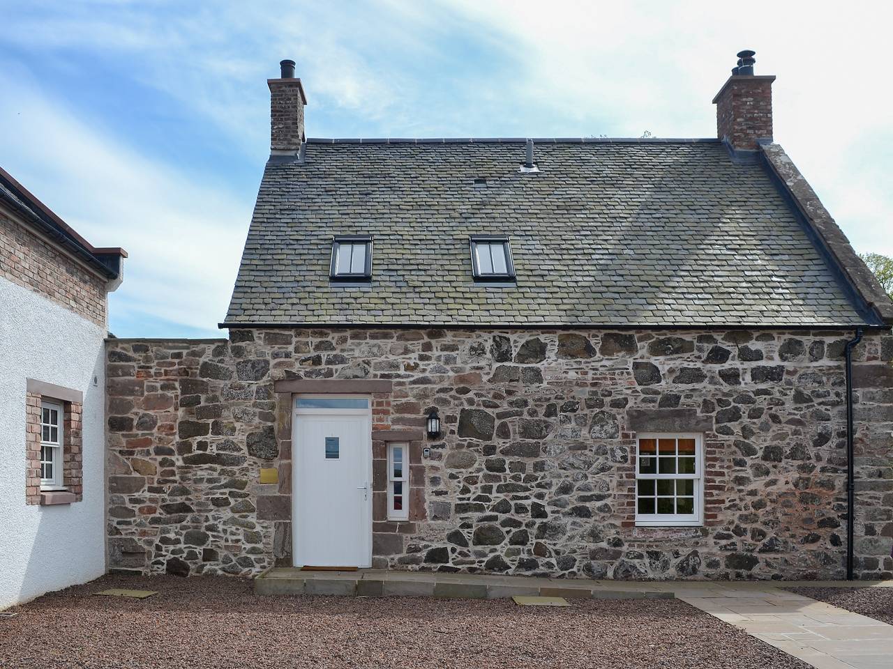 Log Cabin for 2 People in Angus, Scotland