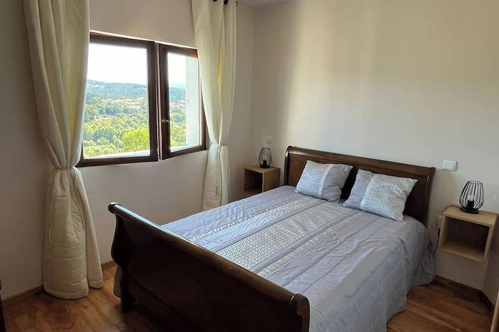 Gîte pour 4 personnes, avec jardin et balcon à Fafe - 3