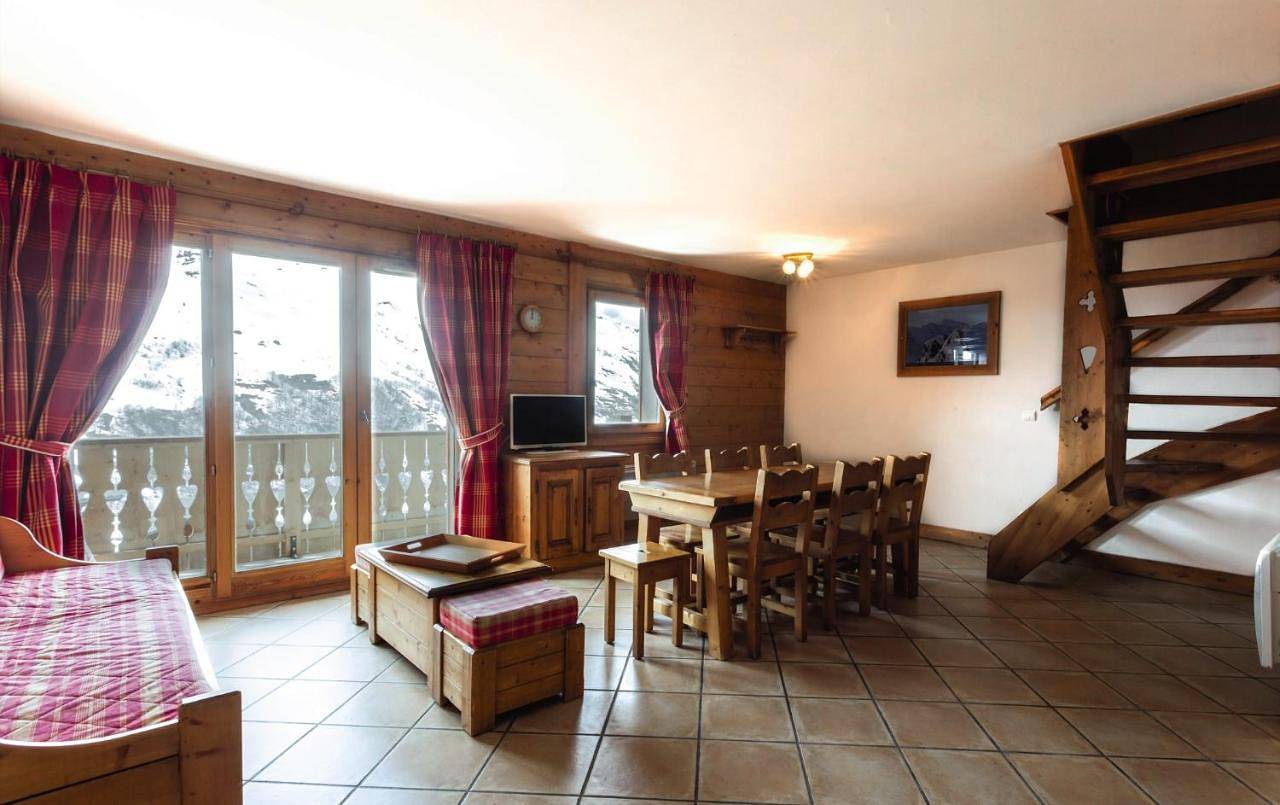 One-Bedroom Apartment (2 Adults + 2 Children) in Les Menuires, Saint-Martin-de-Belleville