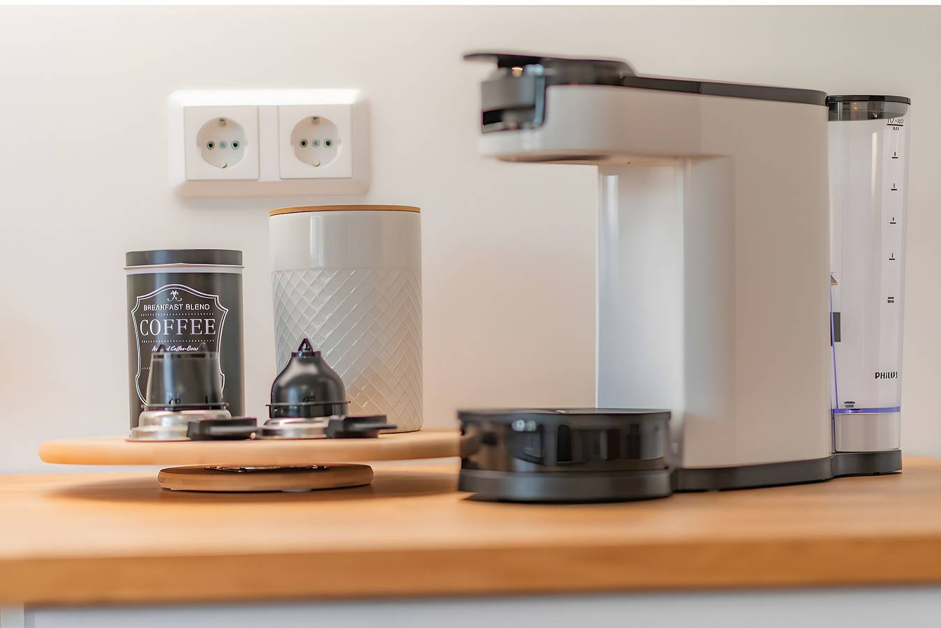 Apartamento entero, Apartamento 'Krauses Unterdeck' con terraza privada, jardín compartido y Wi-Fi in Loddin, Bernsteinbäder