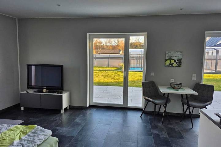 Ferienhaus für 2 Personen, mit Terrasse und Garten in Gräfenhainichen - 3