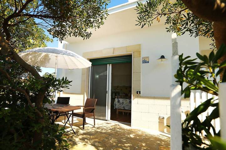 Holiday apartment for 3 people, with garden - 1