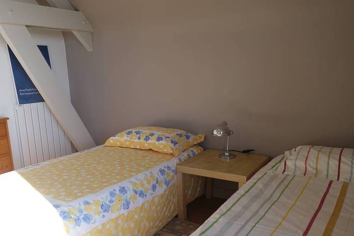 Location de vacances pour 6 personnes, avec balcon et jardin à Carolles - 4