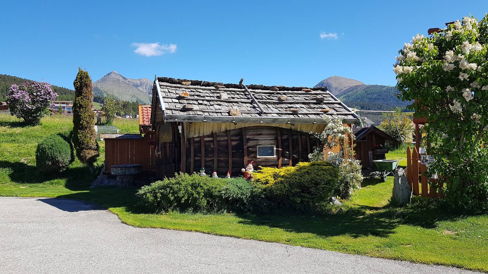 Appartamento intero, Appartamento "Residenz Condor Schlern" con vista sulle montagne, sauna e giardino in Maranza, Rio di Pusteria
