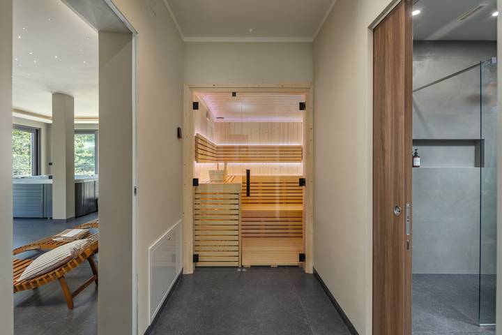 Villa pour 10 personnes, avec vue sur l’océan et balcon ainsi que sauna et piscine, adapté aux familles dans Grad Opatija - 4