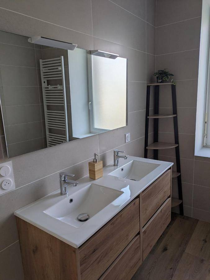 Location de vacances pour 8 personnes, avec vue et jardin à Locmaria-Plouzané - 2