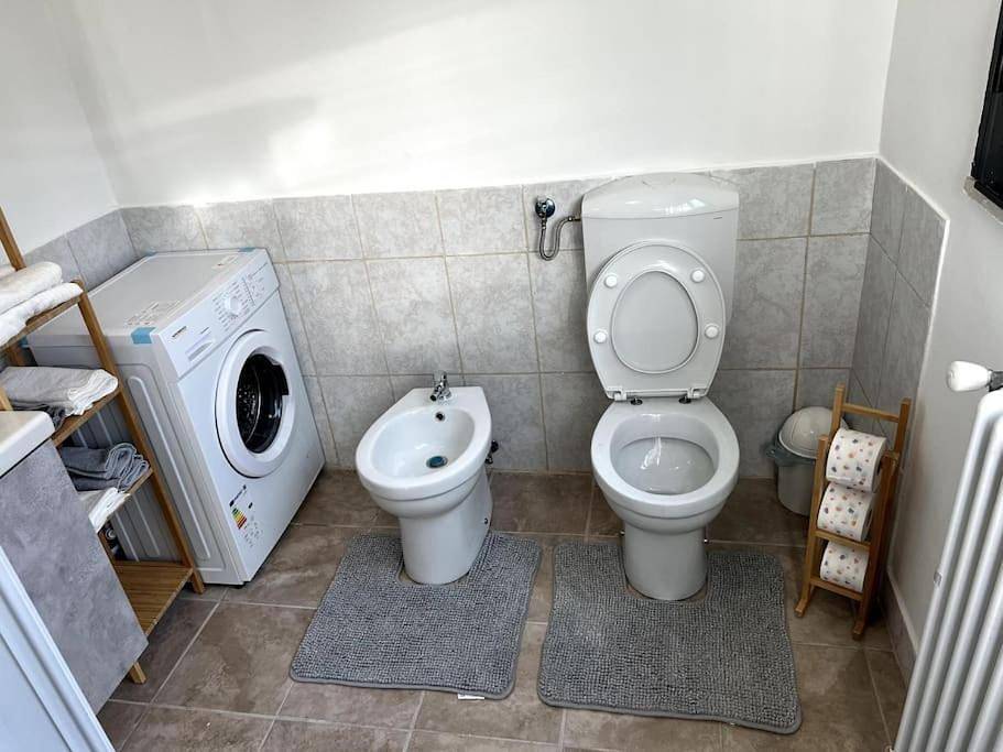 Appartement entier, One-Bedroom Apartment in Fornoue, Apennin Parmensan