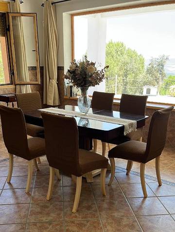 Casa rural para 8 personas, con vistas además de balcón y piscina en Villaviciosa de Córdoba