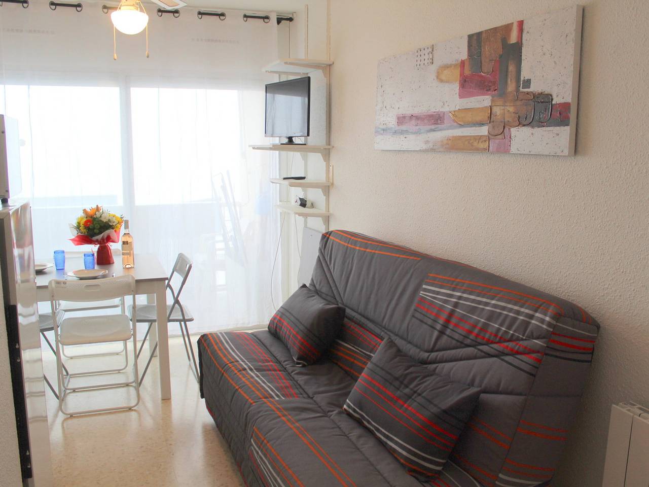 Estudio entero, Acogedor apartamento cerca de los baños termales, se aceptan mascotas in Balaruc-les-Bains, Costa mediterránea (Francia)