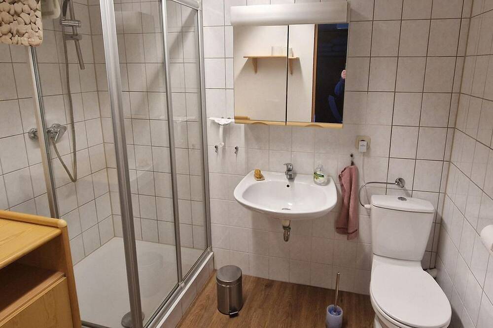 Ganze Wohnung, Ferienwohnung an den Weingärten - Ferienwohnung mit 2 Schlafzimmer und Terrasse in Landkreis Bad Kreuznach