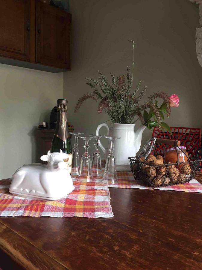 Location de vacances pour 5 personnes, avec vue et jardin à Cunfin - 4