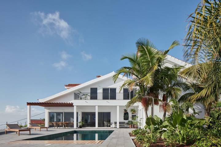 Chalet para 14 personas, con jardín y vistas además de sauna y piscina, Se admiten mascotas en Valle de la Orotava - 2