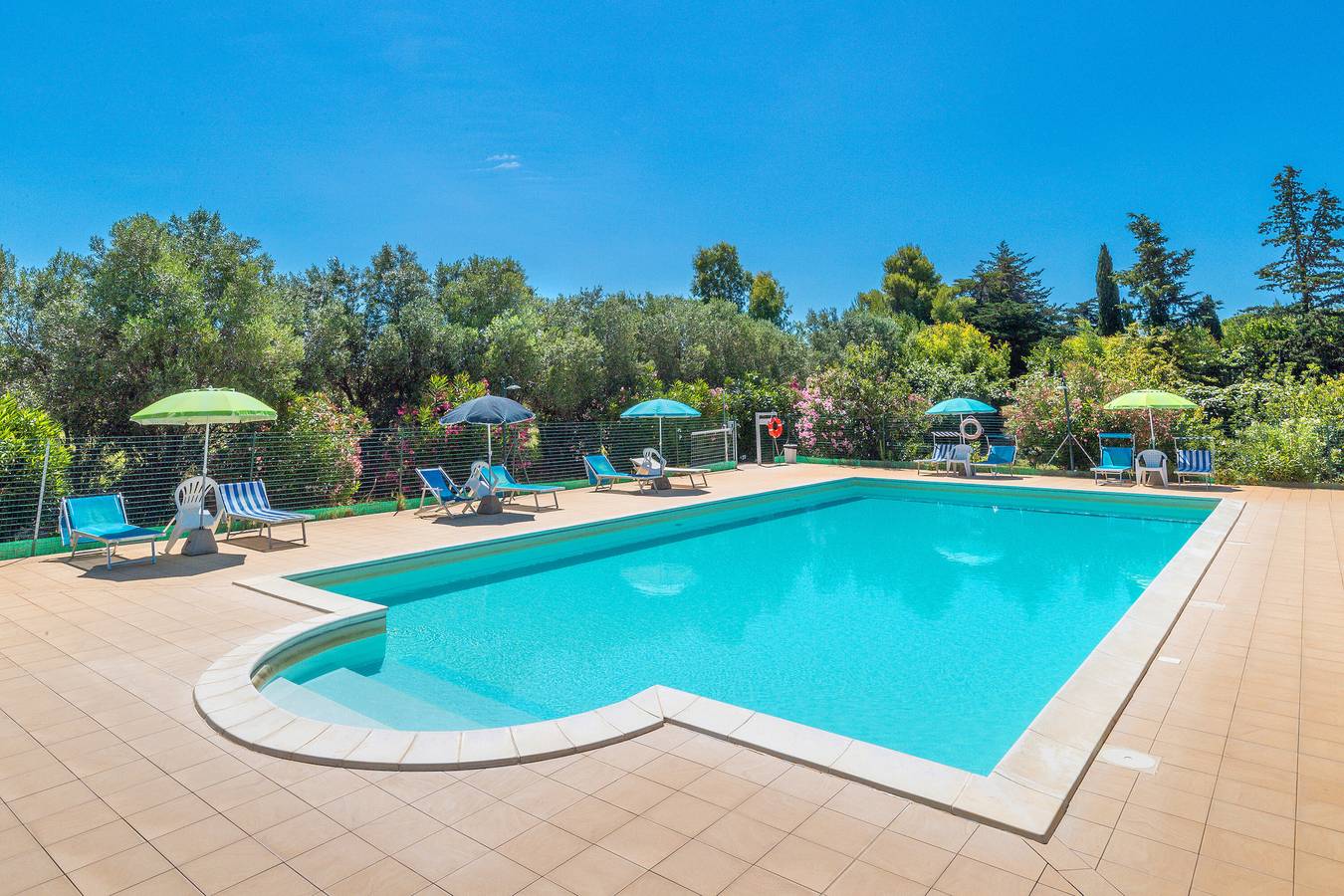 Apartment "Il Nazareno - Il Coppaio" with Shared Pool & Wi-Fi in Etruscan Coast