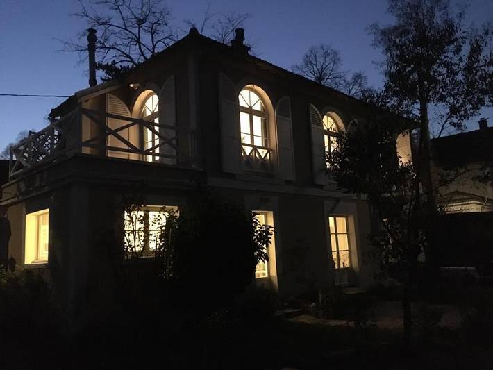 Chambre d’hôte pour 6 personnes, avec terrasse ainsi que jardin et vue