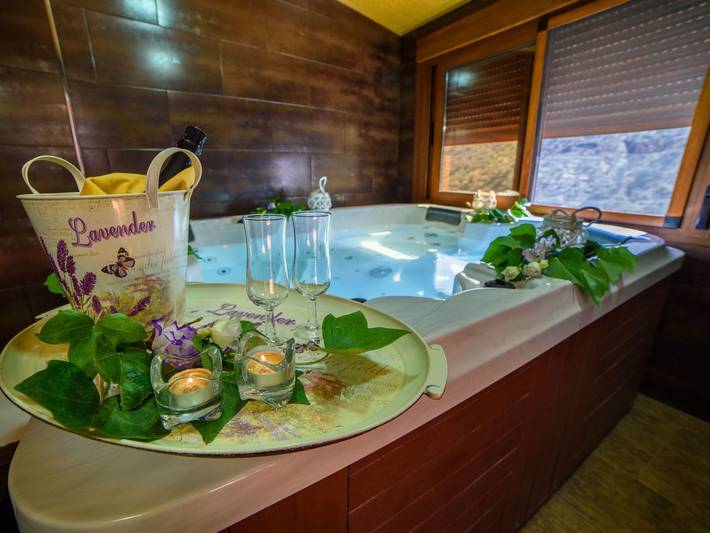 Chalet para 2 personas, con Jacuzzi además de Terraza y Piscina en Provincia de Almería - 4