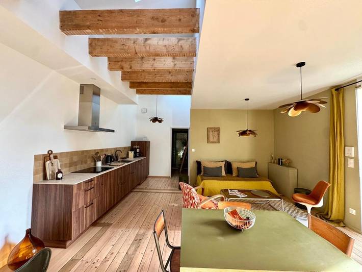 Gîte pour 3 personnes, avec balcon à Lons-le-Saunier - 2