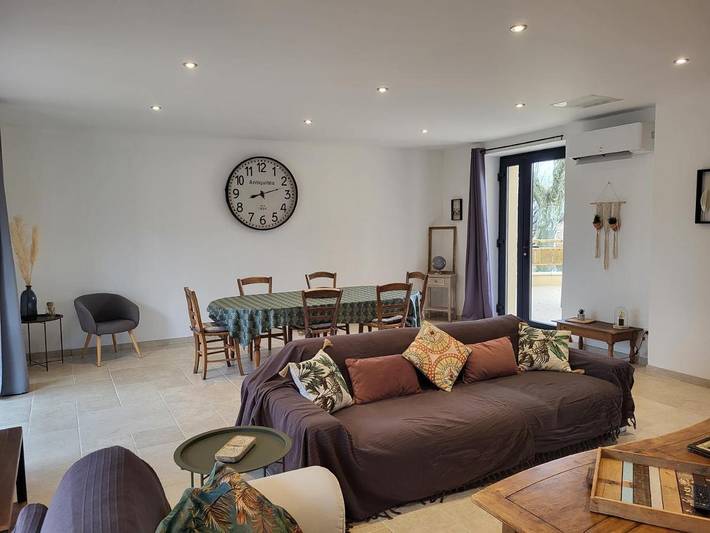 Location de vacances pour 10 personnes, avec piscine et jardin, animaux acceptés à La Chapelle-Aubareil - 4