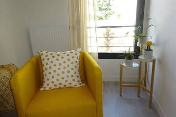 Appartement De Vacances pour 4 Personnes dans Colombes, Hauts-de-Seine, Photo 3