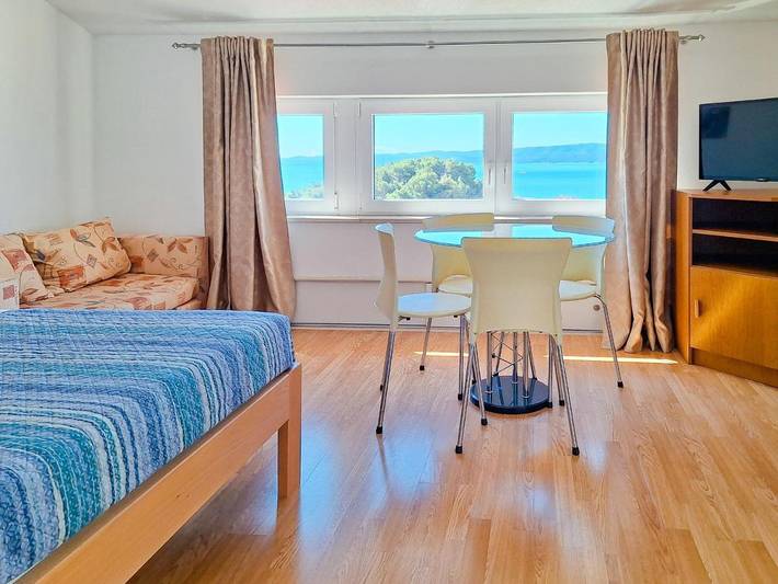Apartament wakacyjny dla 4 osób, z widok i balkon w Duće