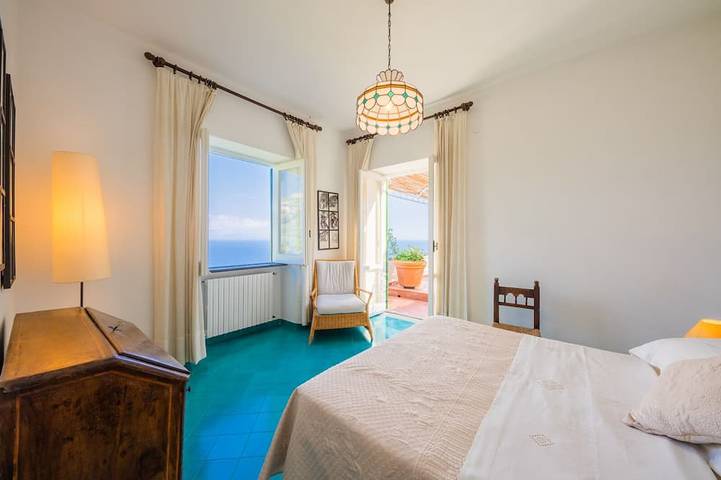 Villa pour 8 personnes, avec jacuzzi et jardin, animaux acceptés à Amalfi - 4
