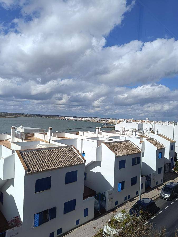 Apartamento de férias para 5 pessoas, com piscina e jardim e ainda piscina infantil and vista em Isla Cristina