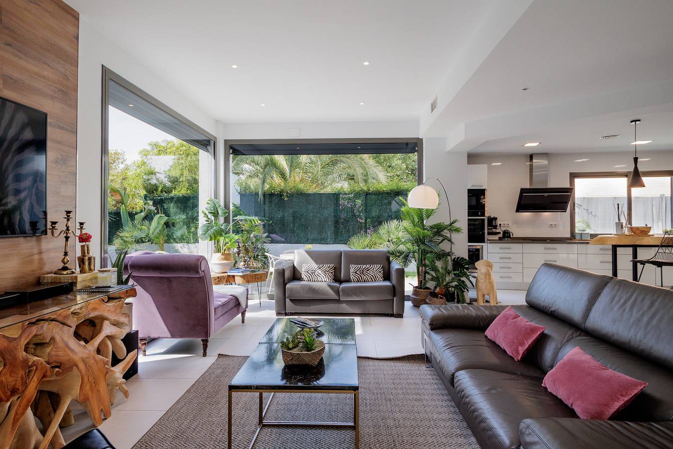 Ferienhaus 'Casa Moderna Con Piscina' mit privatem Pool, Wlan und Klimaanlage in Palomares del Río, Sevilla Provinz