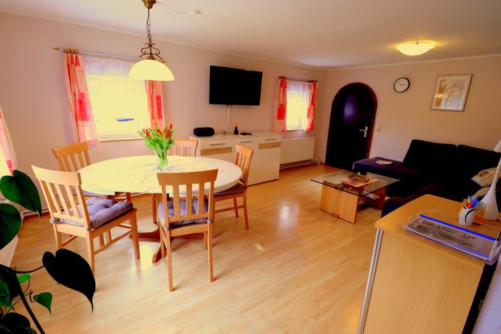 Vakantieappartement voor 5 personen, with terras and sauna as well as tuin, kindvriendelijk - 1
