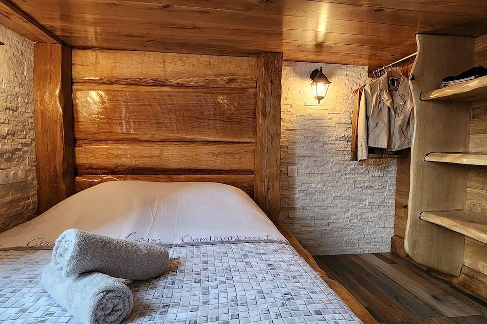 Ganze Wohnung, Unique Rustic Apartment in Puttelange-aux-Lacs, Saargemünd