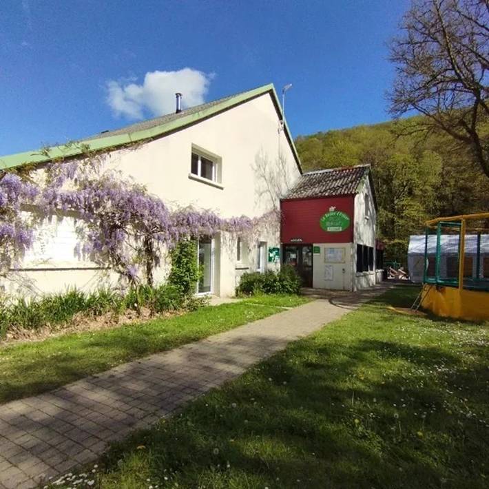 Mobil home pour 2 personnes, avec sauna et jacuzzi dans Forêt d'Huelgoat - 4