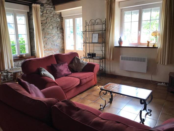 Location de vacances pour 6 personnes, avec jardin et vue, adapté aux familles à Plénée-Jugon - 4