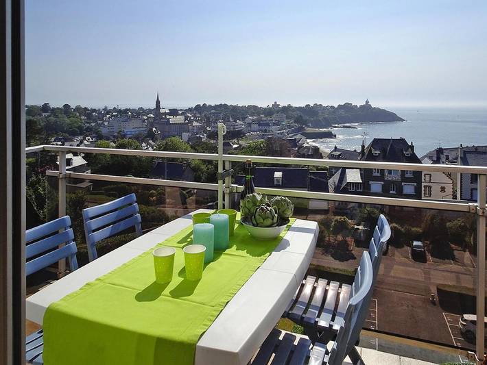 Gîte pour 4 personnes, avec Balcon à Saint-Quay-Portrieux