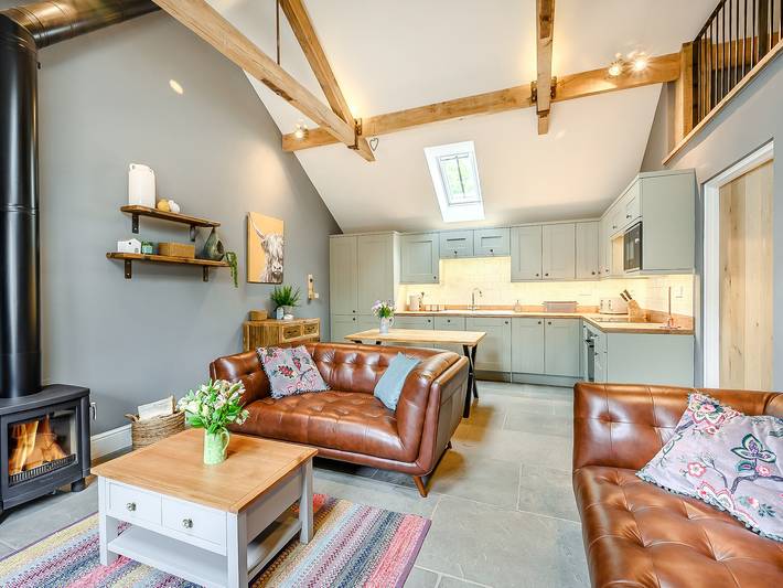 Log cabin for 4 people, with garden in Stratford-on-Avon