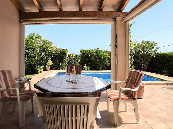 Finca für 4 Personen, mit Pool und Garten in Cala Mendia - 2