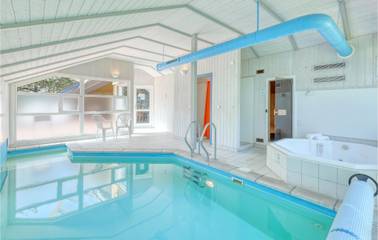 Ferienhaus für 10 Personen in Groß Mohrdorf, Vorpommern, Bild 3