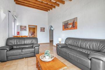 Villa With Pool for 6 People in Alaior Municipality, Coast of Menorca, Photo 3