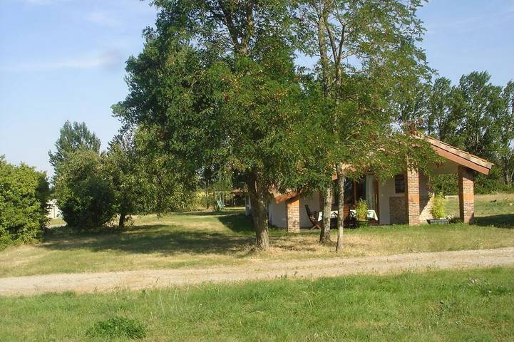 Ferme pour 4 personnes, avec jardin dans l' Ariège