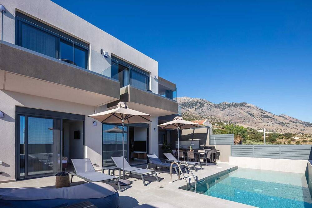 Horizon West Villa │Private Pool, Secluded Luxury Modern Villa in Chania und Umgebung