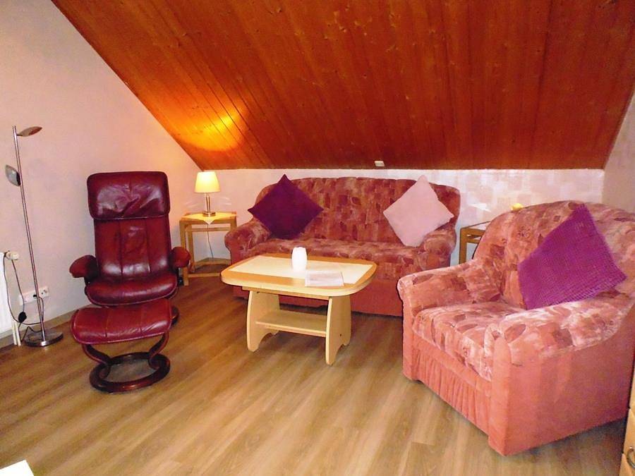 Ganze Ferienwohnung, Appartement/Fewo, Dusche oder Bad, Wc, 3 Schlafräu in Unterlüß, Naturpark Südheide