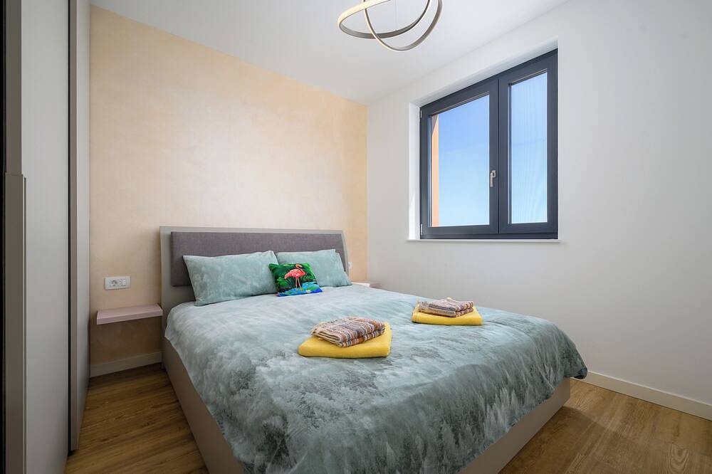 Cijeli apartman, Apartment Emvita - Charming 2-bedroom apartment with sea view in Beach Vela Draga, Umag
