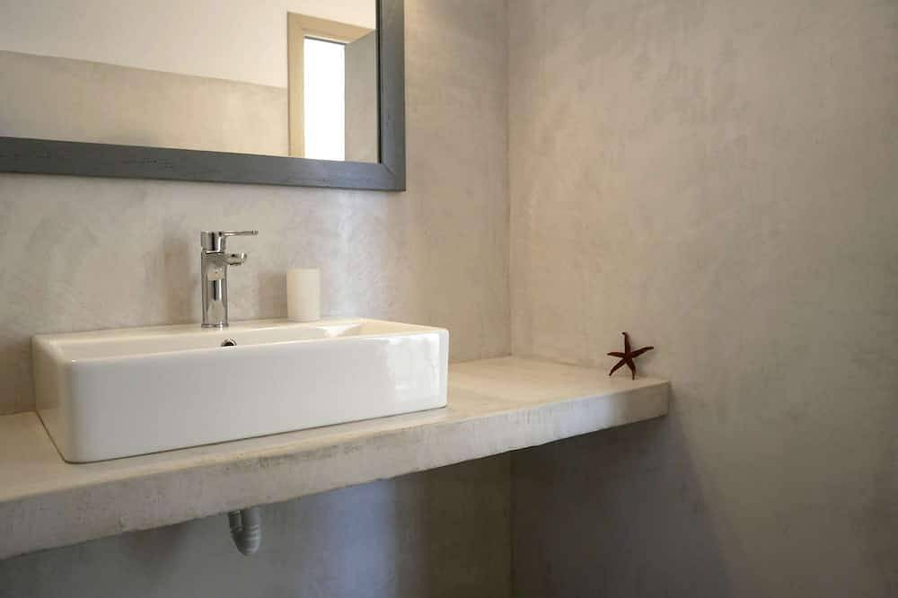 Ganze Wohnung, Apartment No. 1  # for 3 adults or 2 adults + 2 children - panorama sea view in Pilion