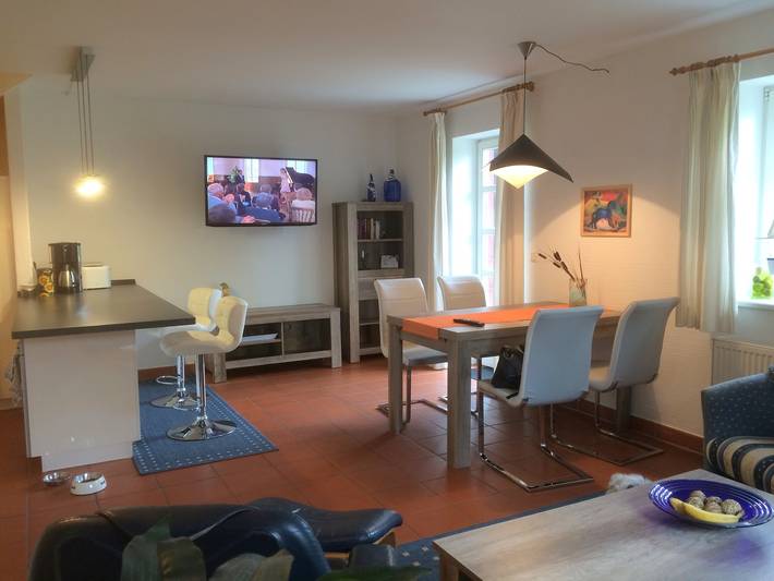 Ferienwohnung für 4 Personen, mit Terrasse und Garten sowie Pool und Sauna
